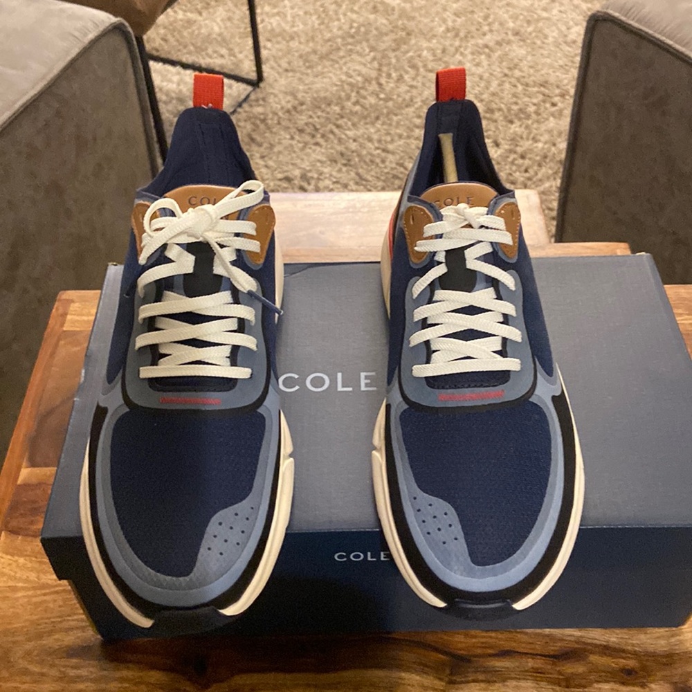 Brand New COLE HAAN grand sport trainer